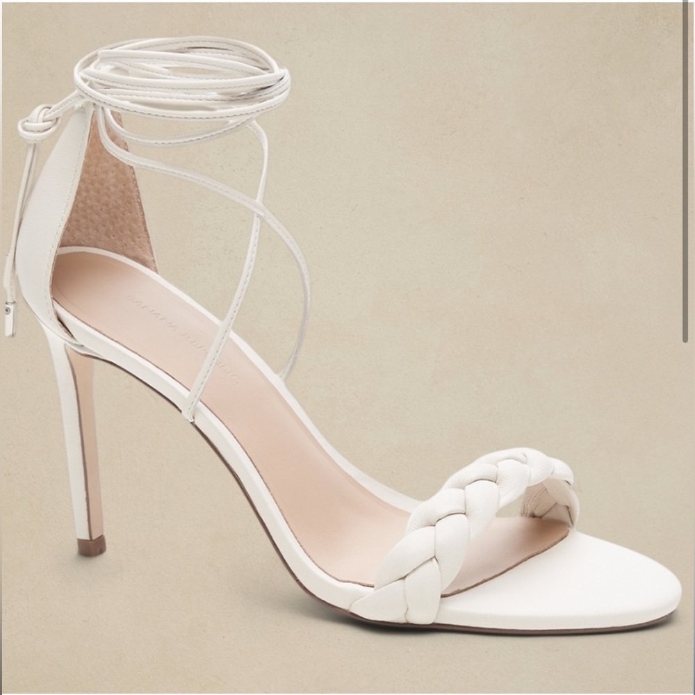 Banana Republic Braided Tie up Heels